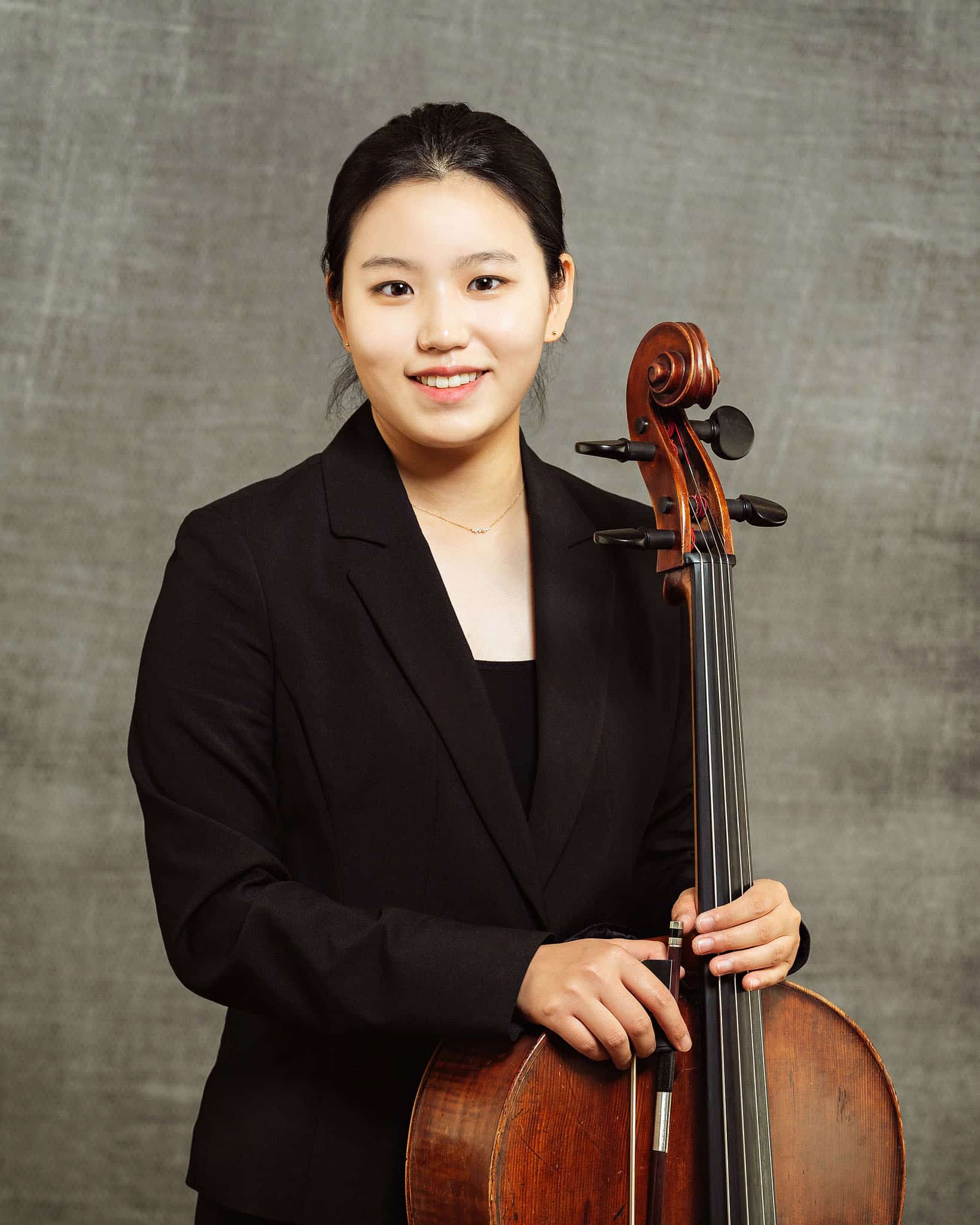 an image of musician Somyong Shin